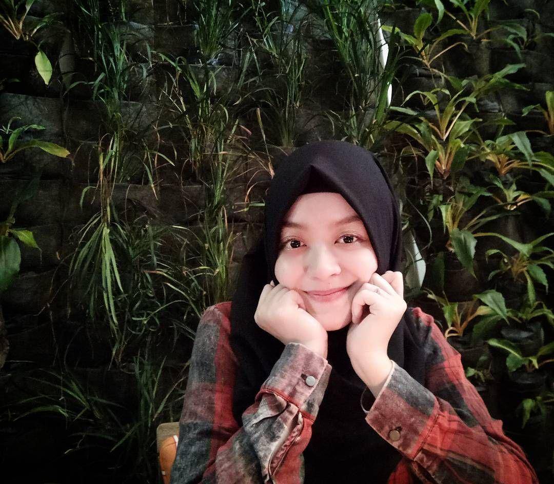 instagram.com/lirasadika