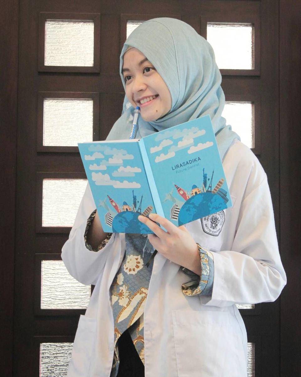 instagram.com/lirasadika