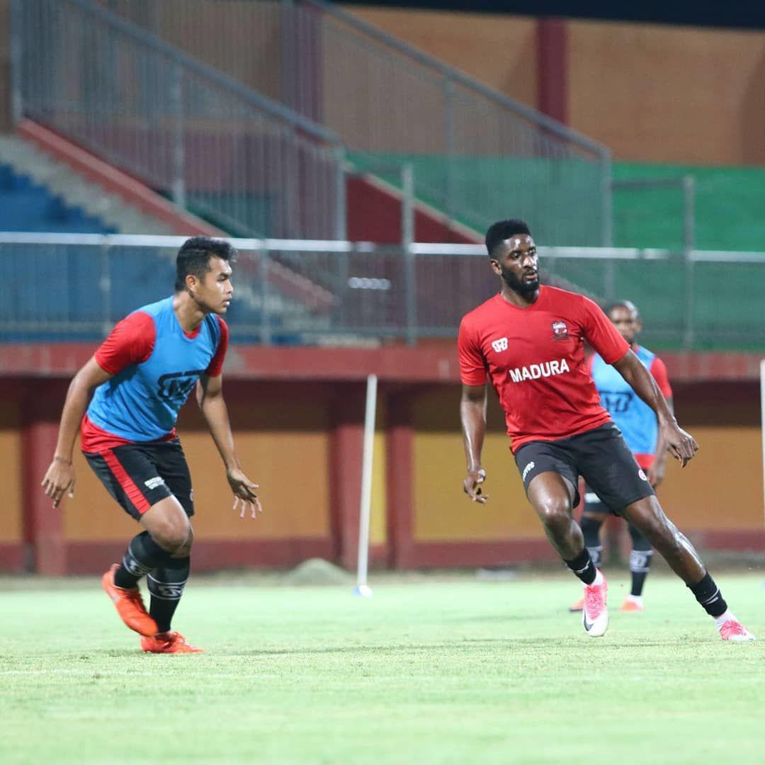 Preview Madura United Vs PS TIRA: Wajah Baru Lini Serang Sape Kerrab