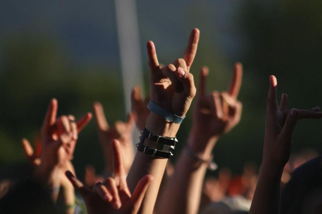 Demi Konser Heavy Metal, 2 Kakek Ini Kabur dari Panti Jompo