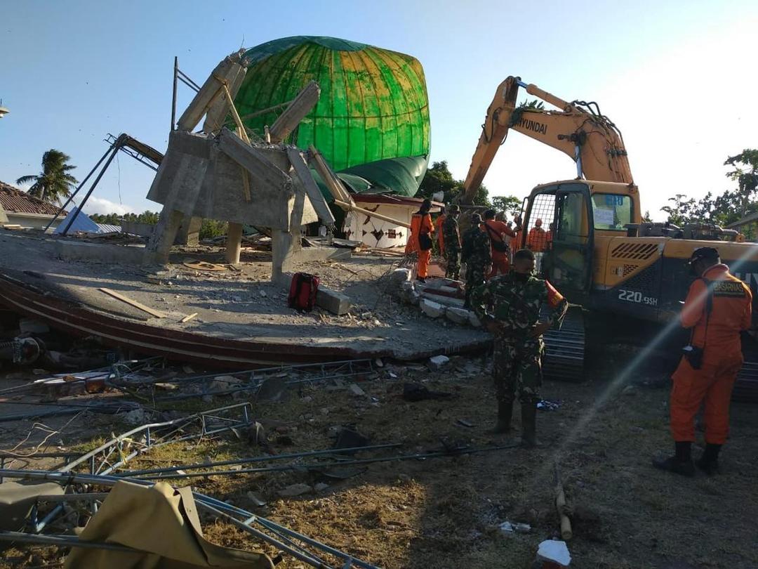 Gempa Susulan 6,2 SR Renggut Nyawa Dua Relawan