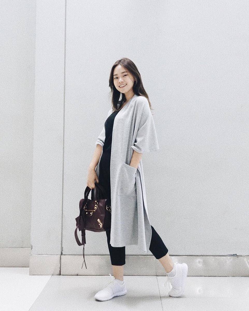 instagram.com/molita_lin