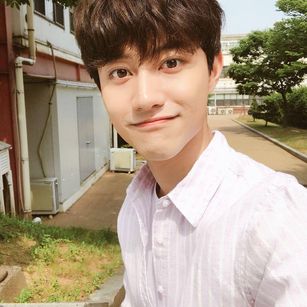 Instagram.com/kwakdongyeon0