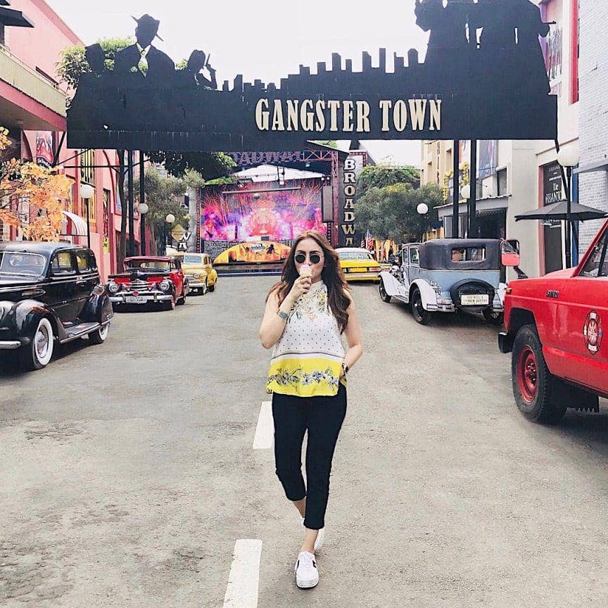 instagram.com/therealmomogeisha