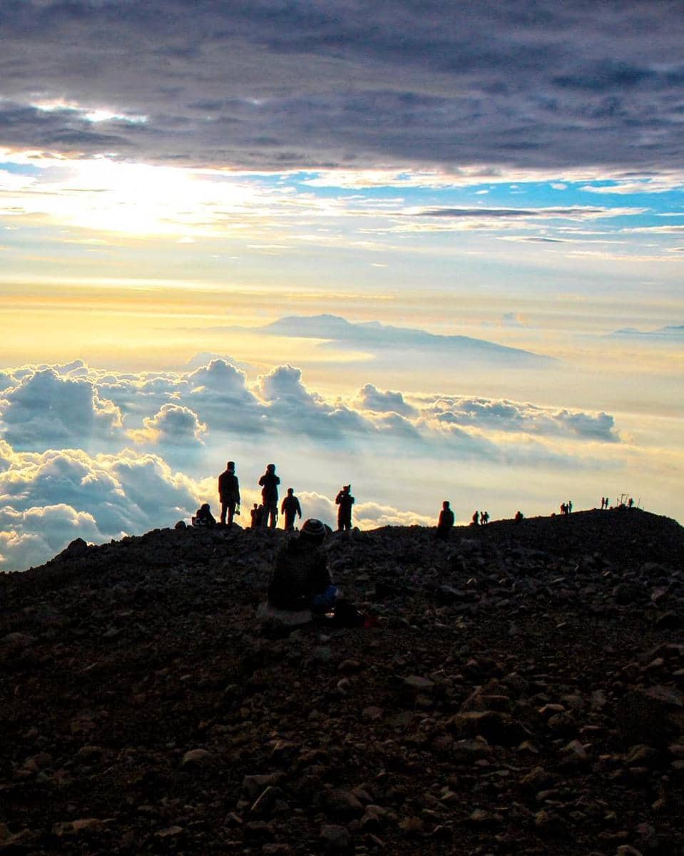 instagram.com/naka_azriel