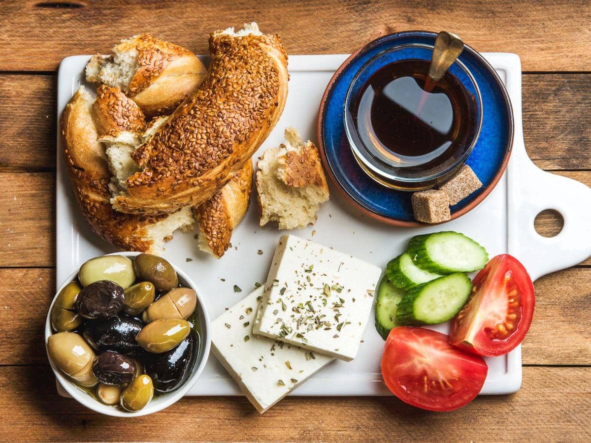 10 Menu Sarapan dari Berbagai Dunia yang Bikin Kamu Pengin Coba Semua