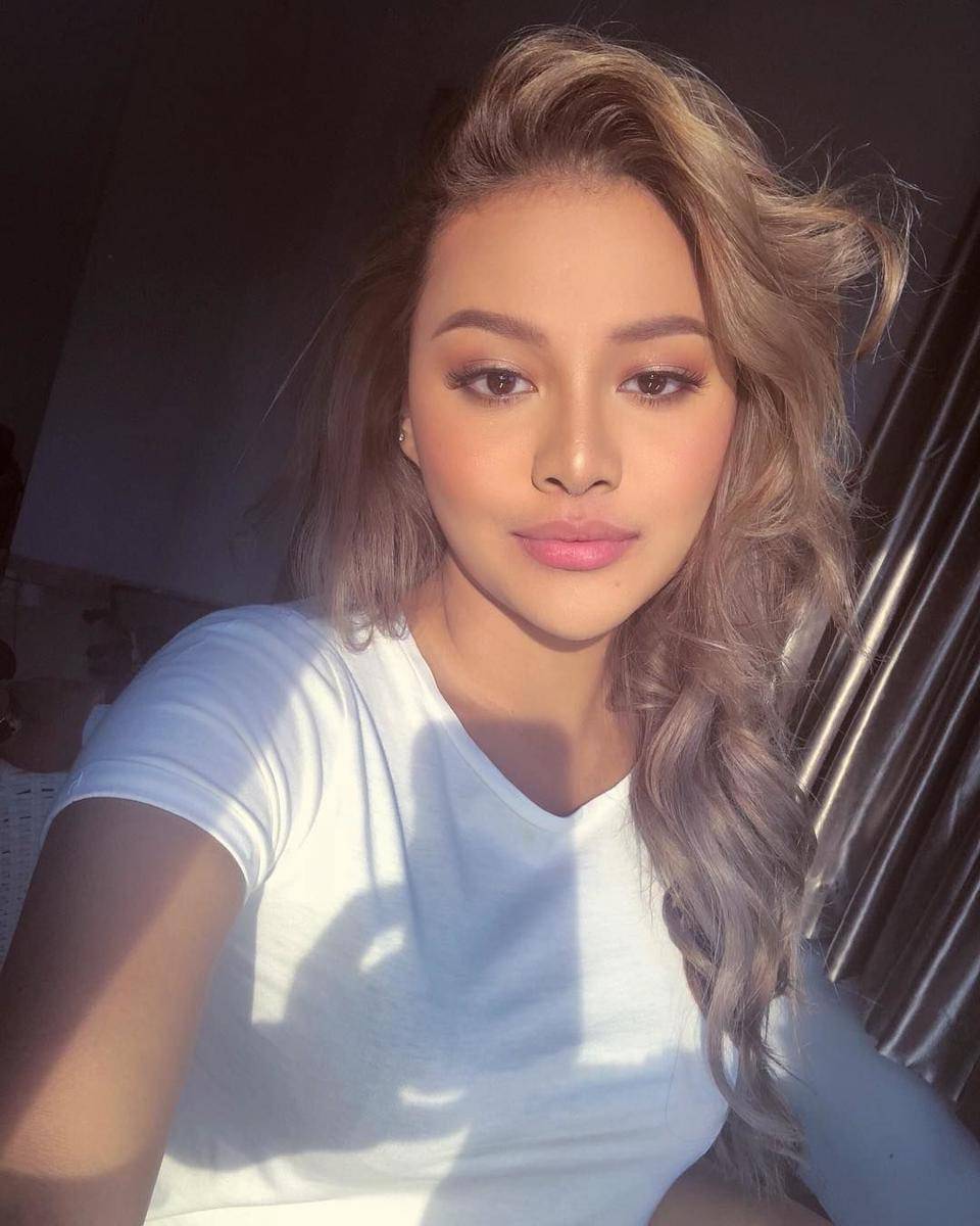 instagram.com/aurelie.hermansyah