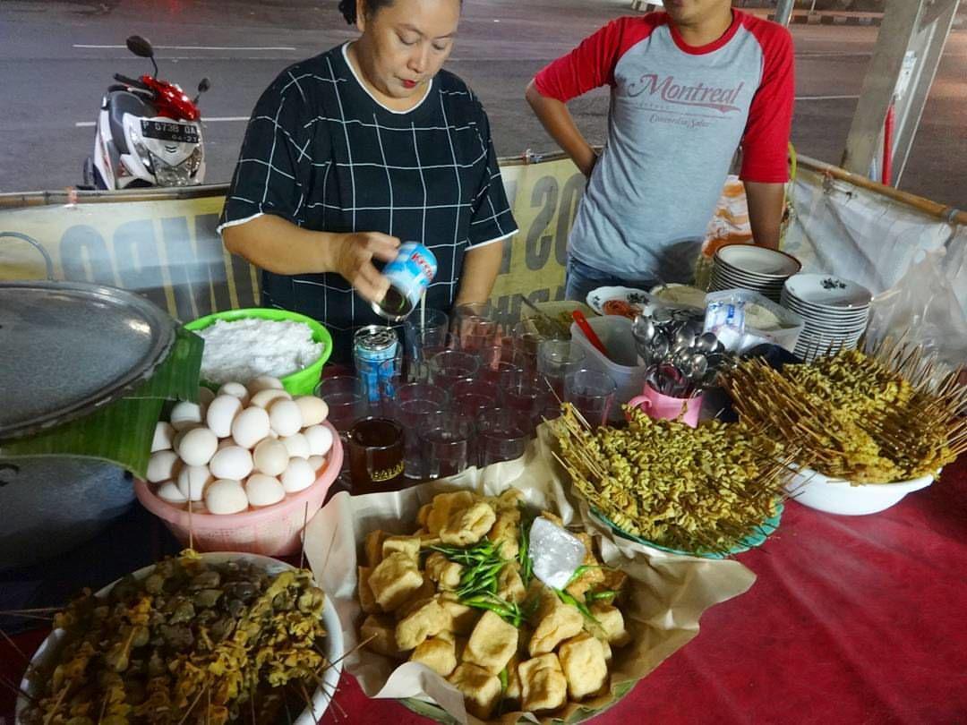 5 Rekomendasi Kuliner Murah Meriah di Jember, Cocok Buat Anak Kosan!