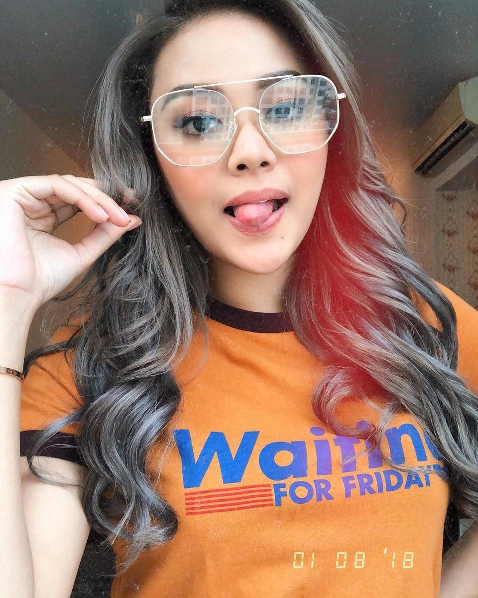 instagram.com/aurelie.hermansyah