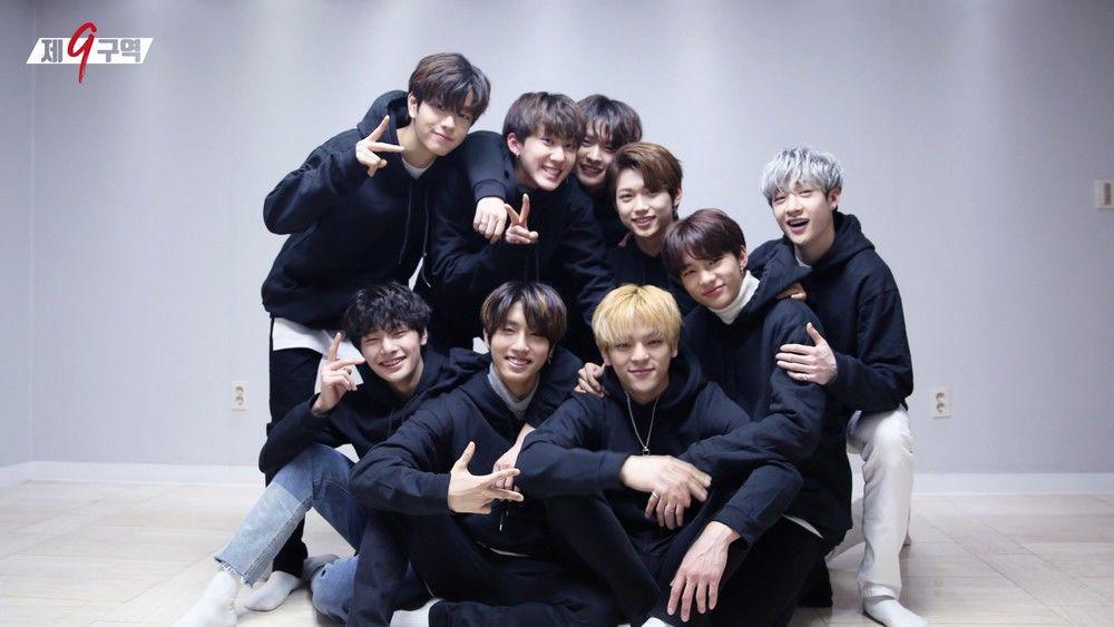 6 Lagu Inspiratif dari Stray Kids, Bikin Kamu Tambah Semangat!
