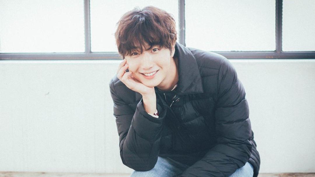 Jalani Wamil, 7 Idol Ini Terpaksa Jadi Petugas Pelayanan Publik