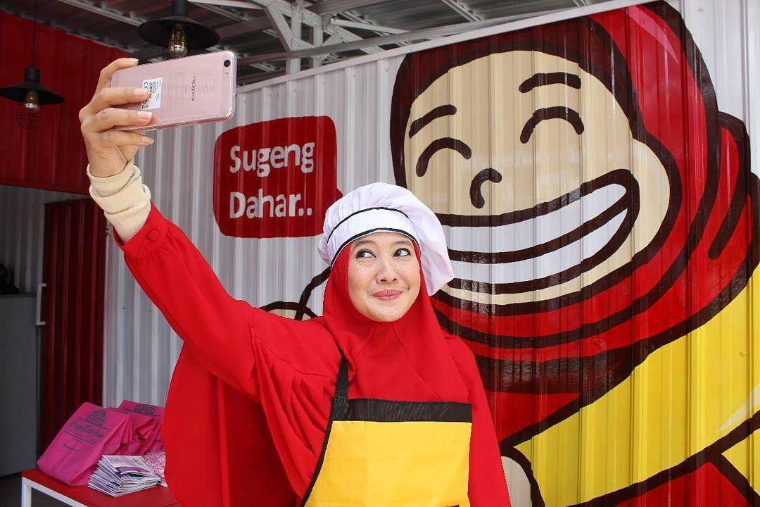 instagram.com/mbokmoro