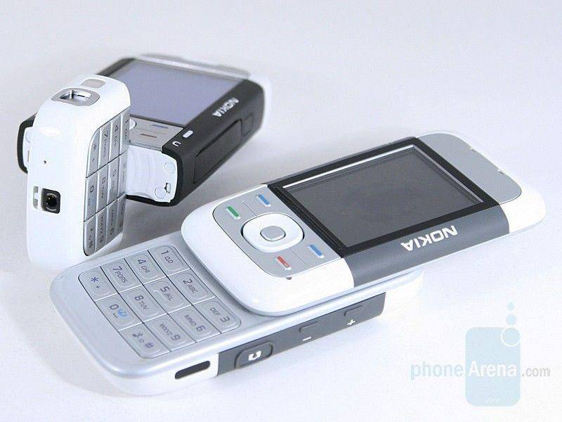 phonearena.com