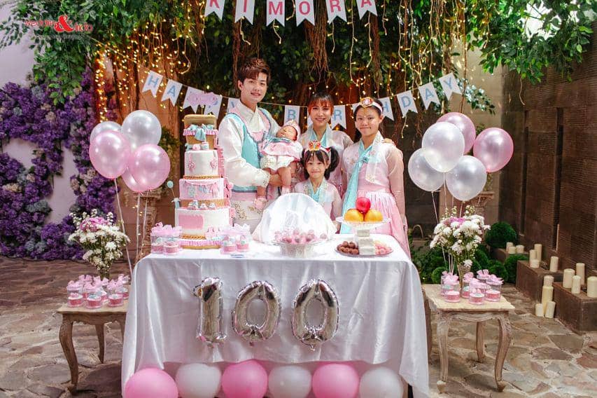 Pakai Hanbok, Ini 10 Potret Uniknya Perayaan 100 Hari Baby Kimora
