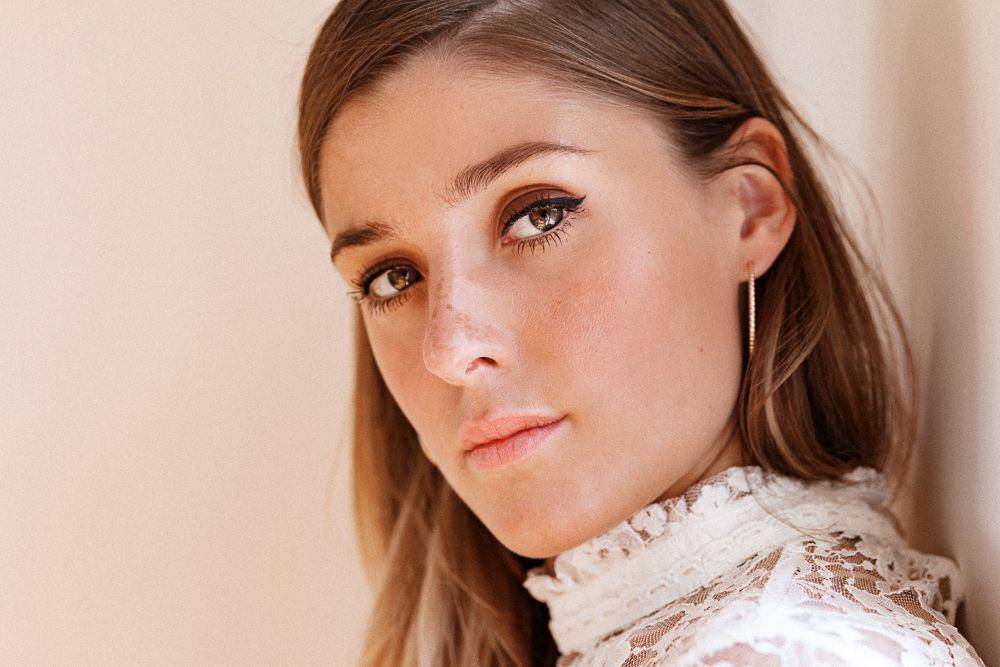 intothegloss.com