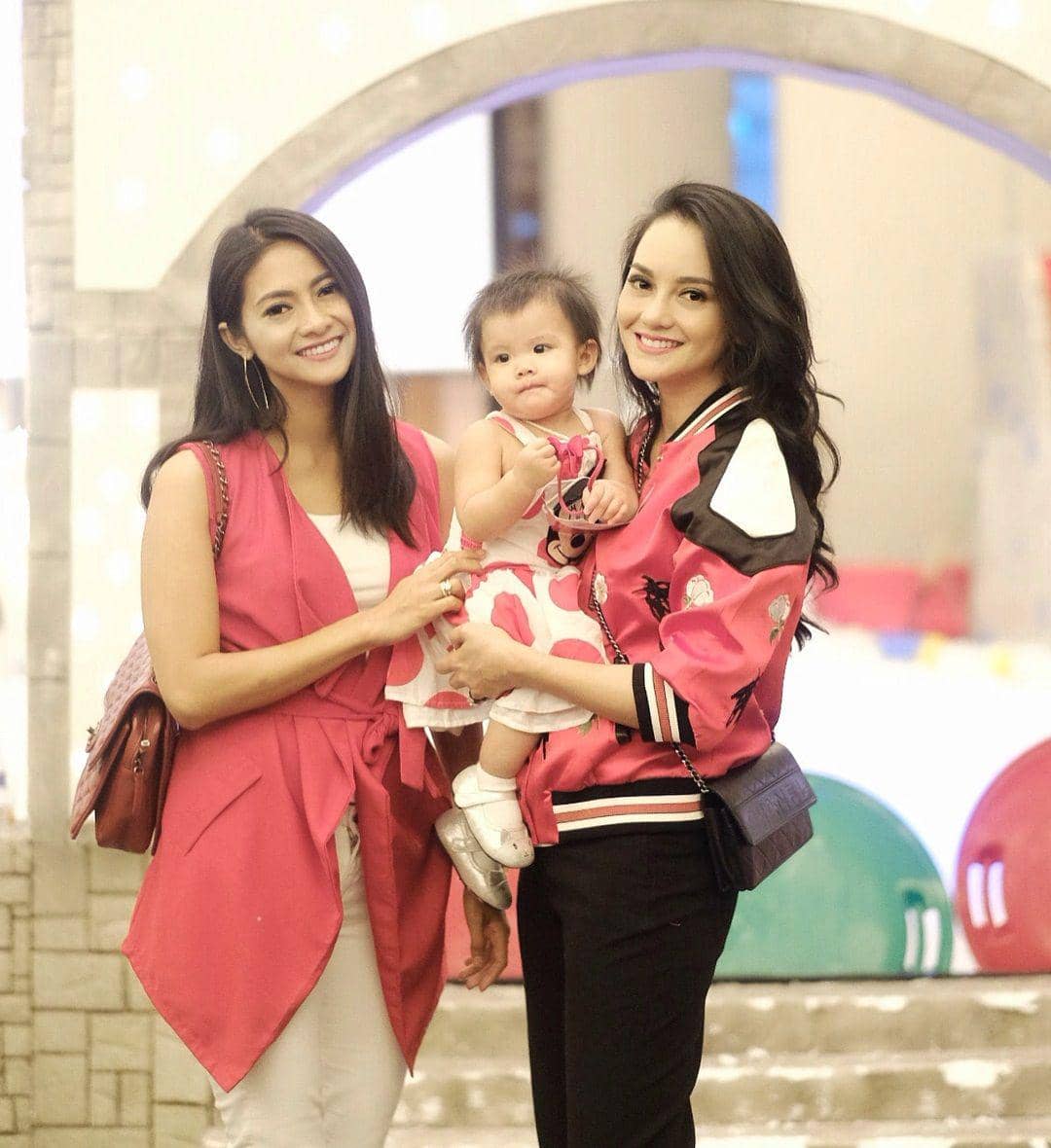 Instagram.com/ririnekawati