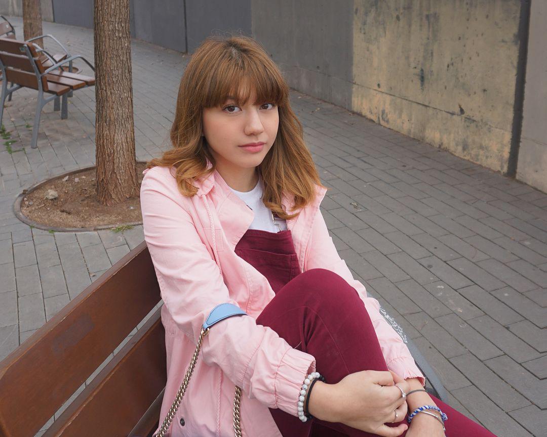 Chic dan Classy, Ini Inspirasi OOTD ala Cassandra Lee
