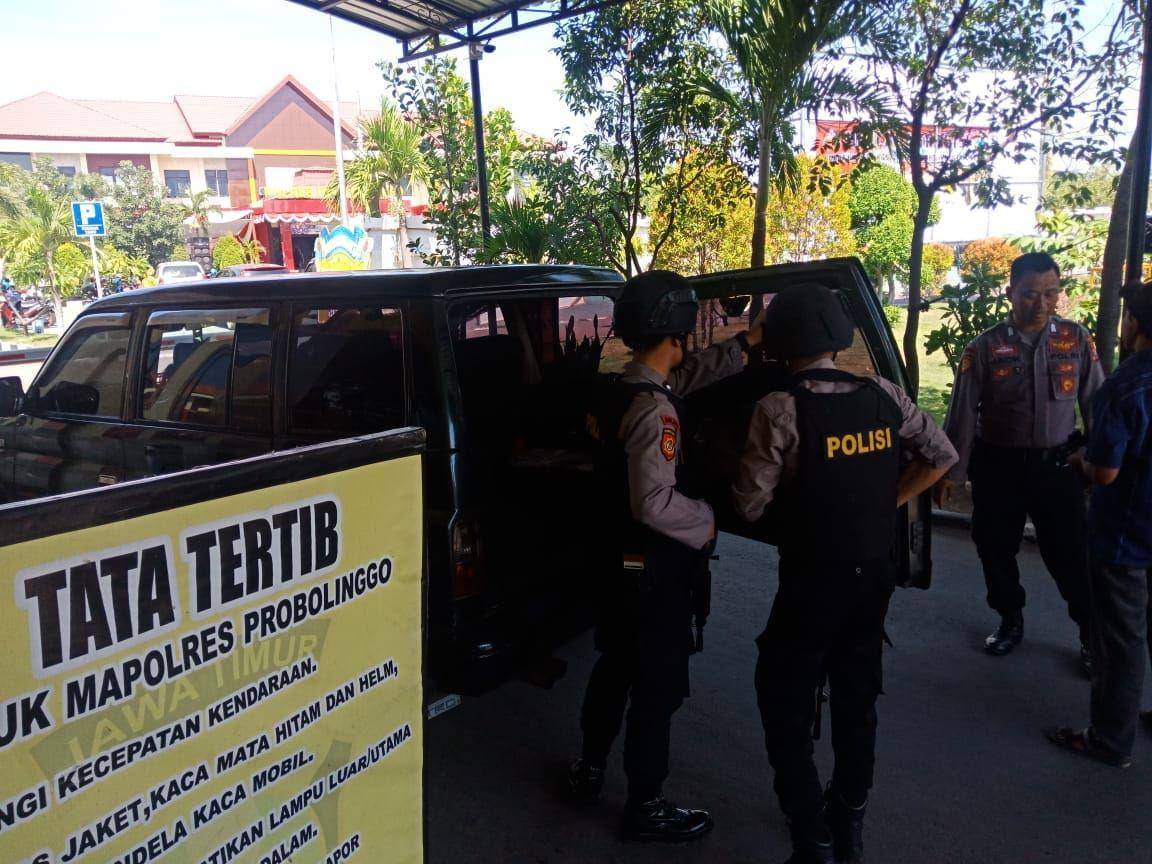 Mapolres Probolinggo (tribratanews.polresprobolinggo.info)