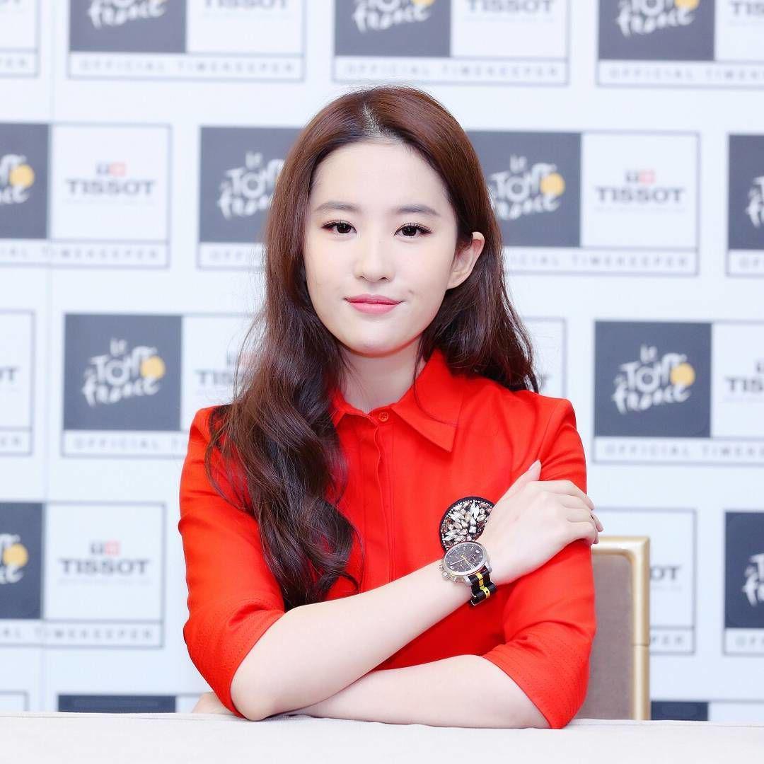 Instagram/ Liu Yifei