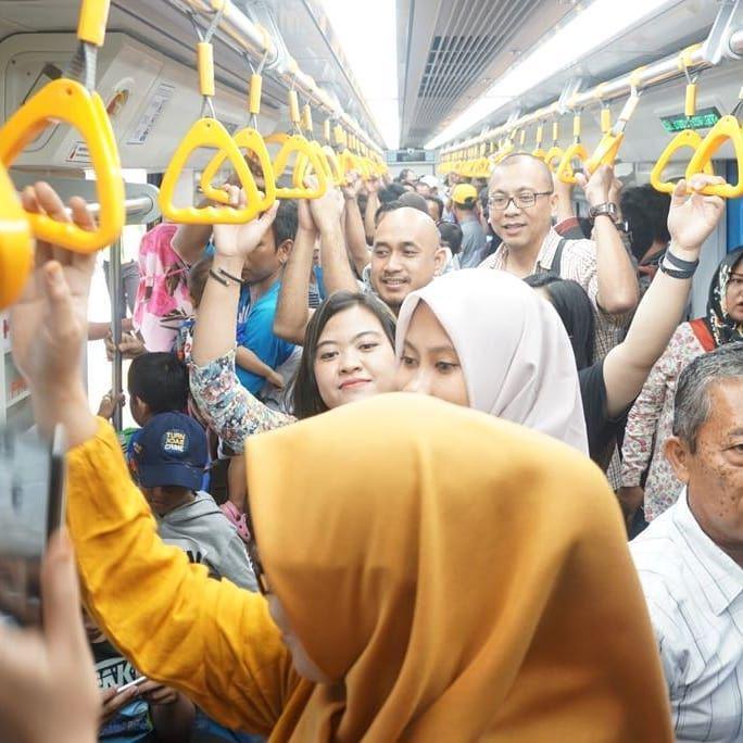 Instagram.com/lrt_palembang