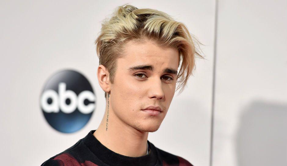 Berambut Blonde, 5 Selebriti Cowok Ini Bikin Orang Terkesima