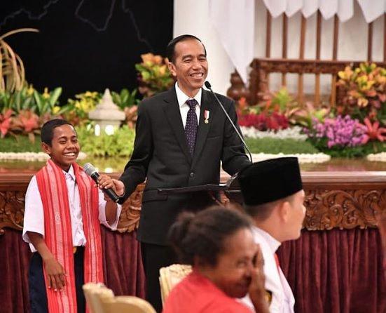 Jokowi Hadiahi Joni Rumah, Banjir Mekkah, Hingga Pengabdian Sutopo