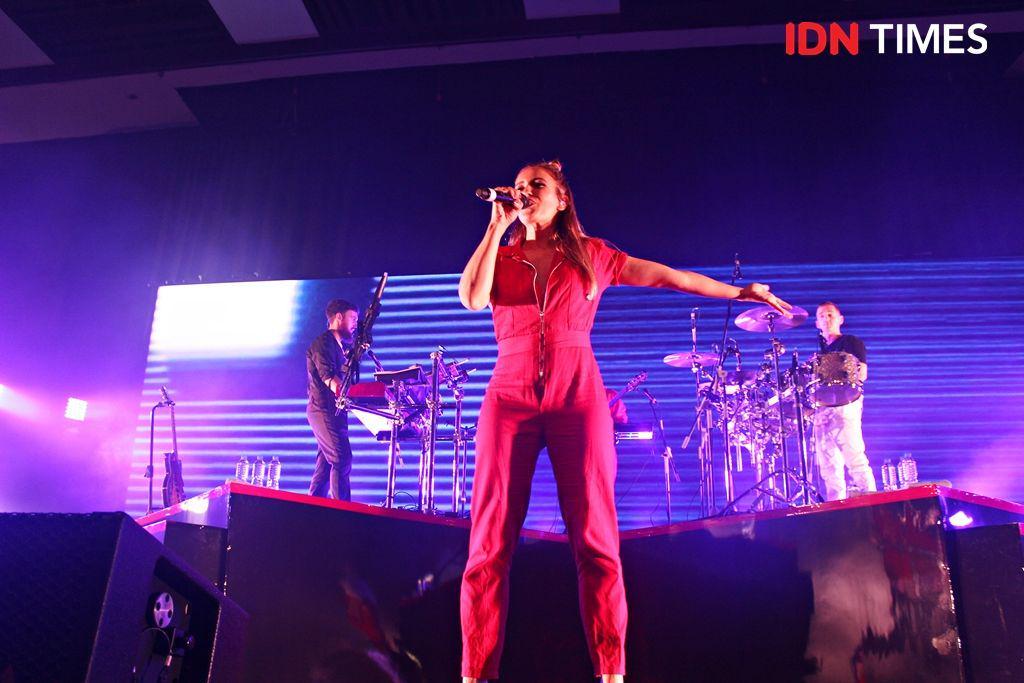Tanpa Grace Chatto, 13 Keseruan Clean Bandit Ajak Penonton Bergoyang