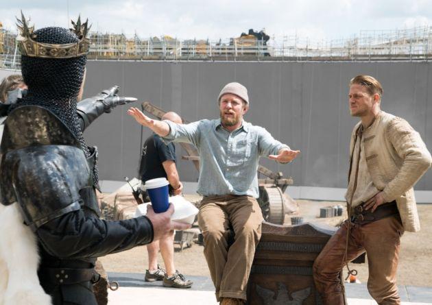 Guy Ritchie (tengah) | hertfordshirelife.co.uk