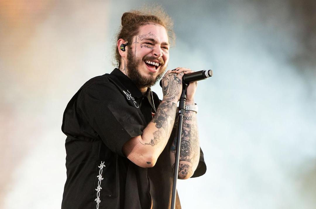 Bikin Rileks, 7 Lagu Post Malone Ini Wajib Masuk Playlist Kamu