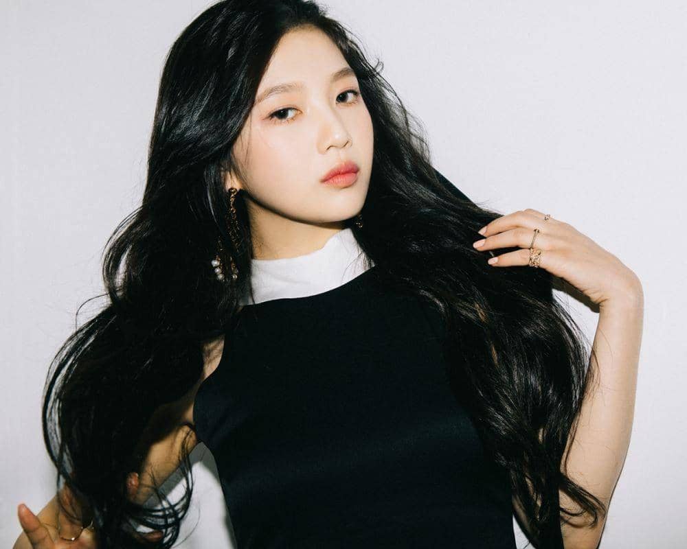 Mendekati Usia 22 Tahun, Ini 12 Potret Transformasi Joy 'Red Velvet'