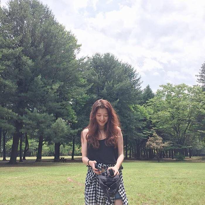 Instagram.com/j_ourly