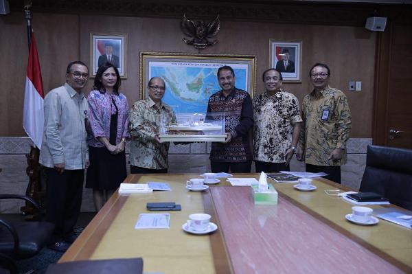 Mantap! Pelni Sudah Bawa 12.000 Wisatawan ke Karimun Jawa