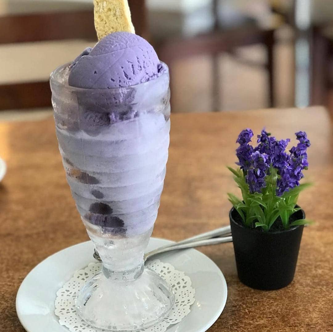 instagram.com/lavenderbistro_boutique