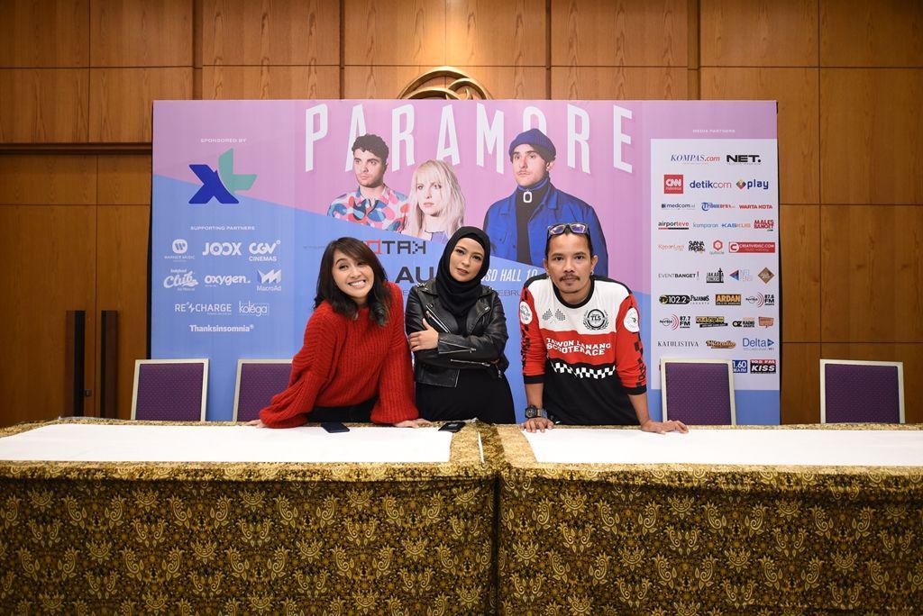 Opening Act Band Kotak hingga Konsep Berbeda Ramaikan Konser Paramore