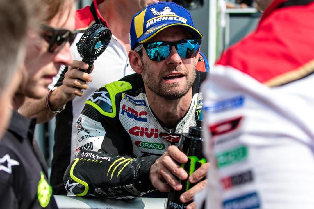 Resmi, Cal Crutchlow Bertahan di LCR Honda Hingga 2020