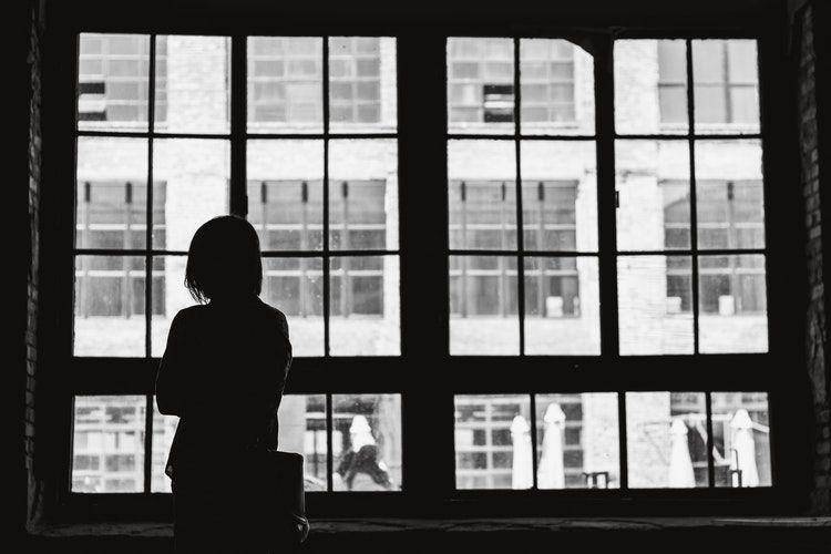 5 Hal Ini Diam-diam Kerap Dikhawatirkan Seorang Gadis Perantauan