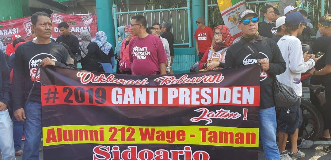 (Aksi gerakan #2019gantipresiden di Surabaya) IDN Times/Ardiansyah Fajar