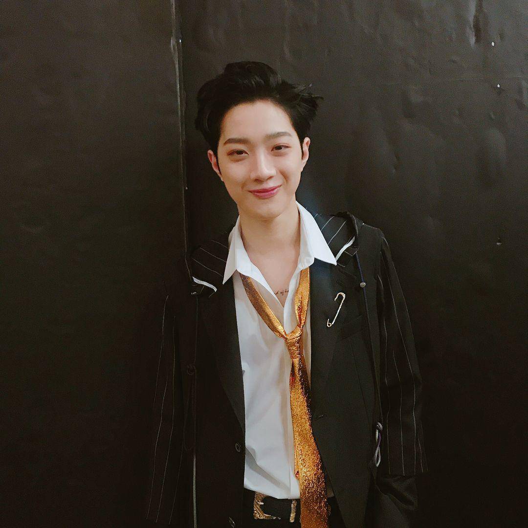 Instagram.com/wannaone.official