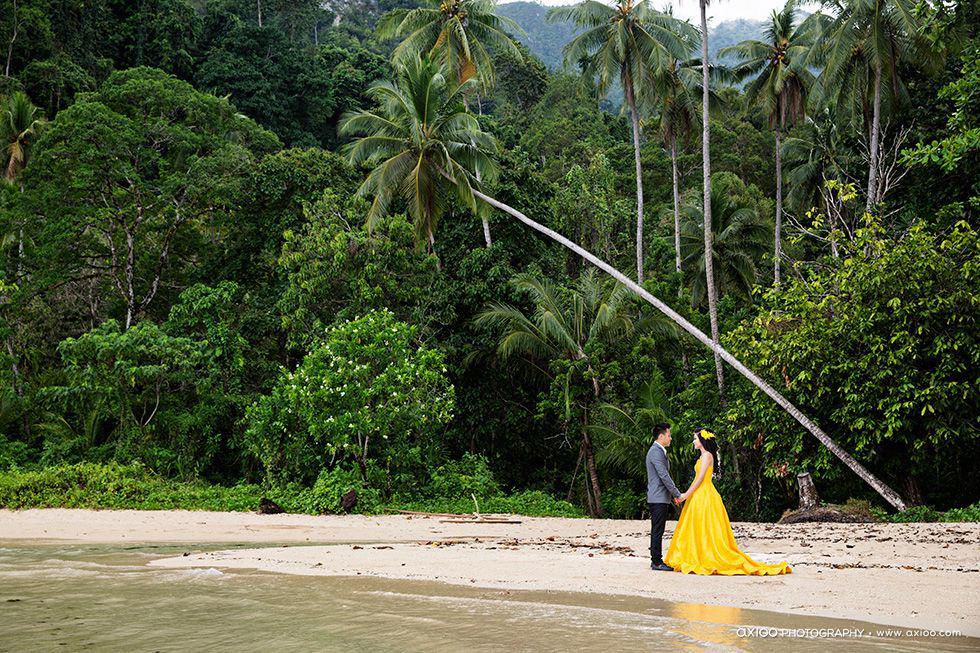 Eksotis, Ini 7 Pantai di Indonesia yang Cocok Jadi Layar Pre-wedding
