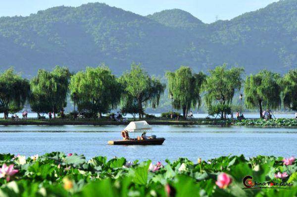 chinatourguide.com