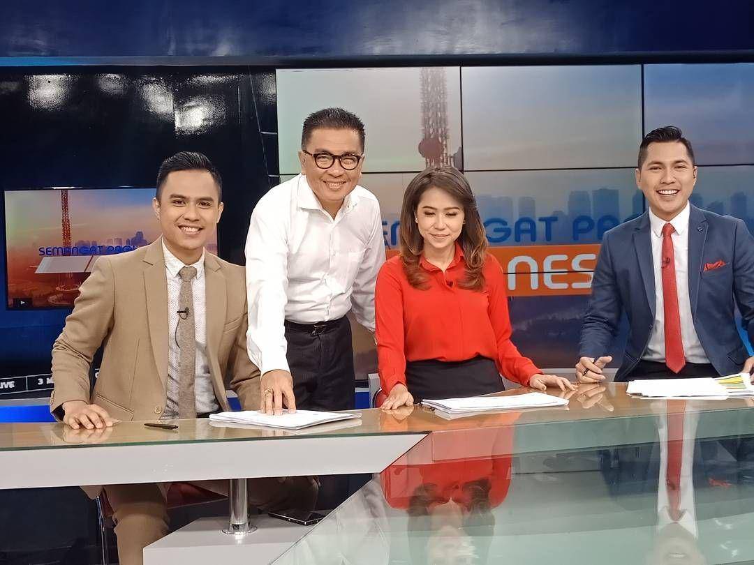 http://instagram.com/helmyyahya