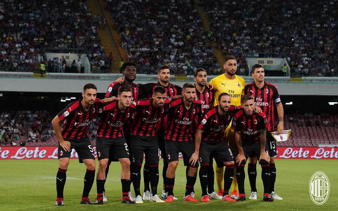 twitter.com/acmilan