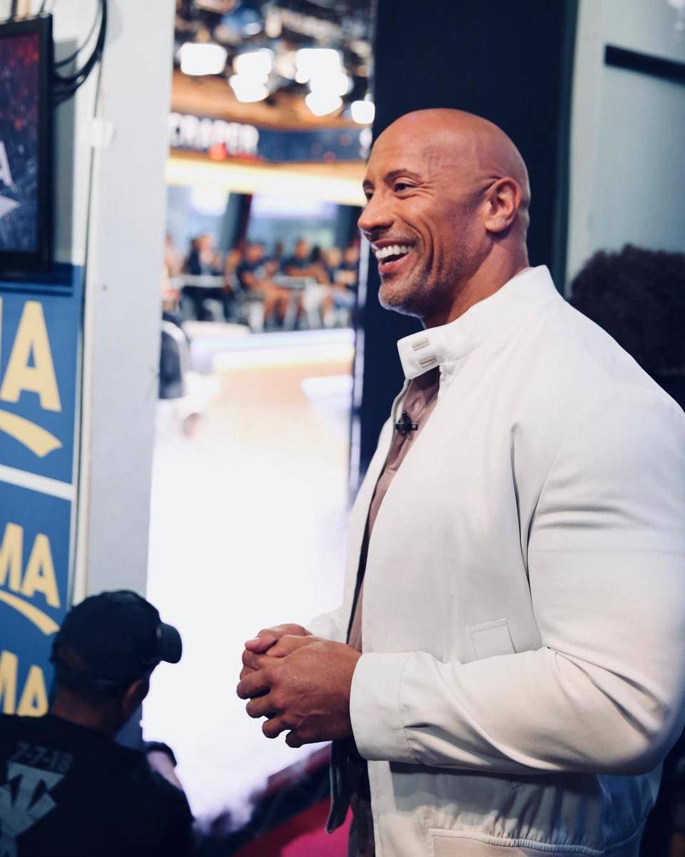 instagram.com/therock