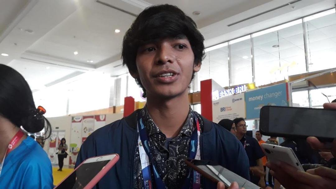 Alffy Rev Terima Penghargaan dari OCA Atas Karyanya
