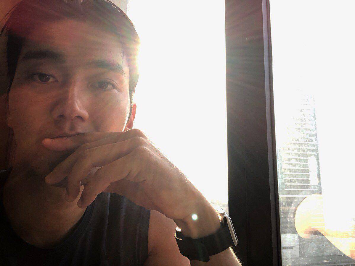 (Choi Siwon berfoto di kamar tempat ia menginap selama di Jakarta) www.twitter.com/@siwonchoi