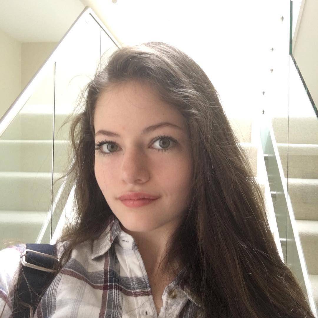 instagram.com/mackenziefoy