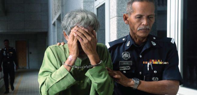 Kejamnya! Kakek Berusia 68 Tahun Rudapaksa Bayi 11 Bulan
