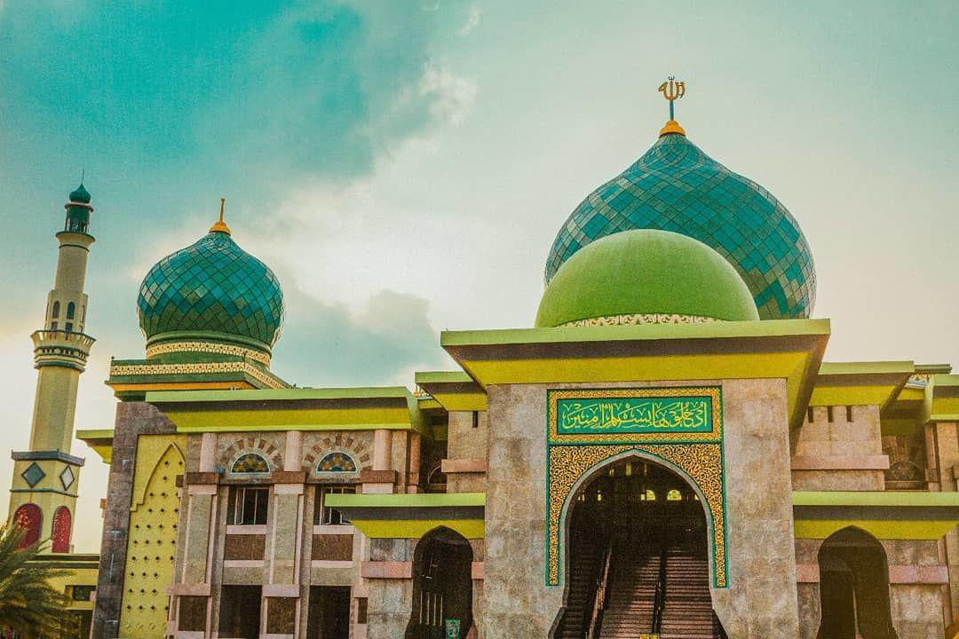 instagram.com/pesonaid_travel
