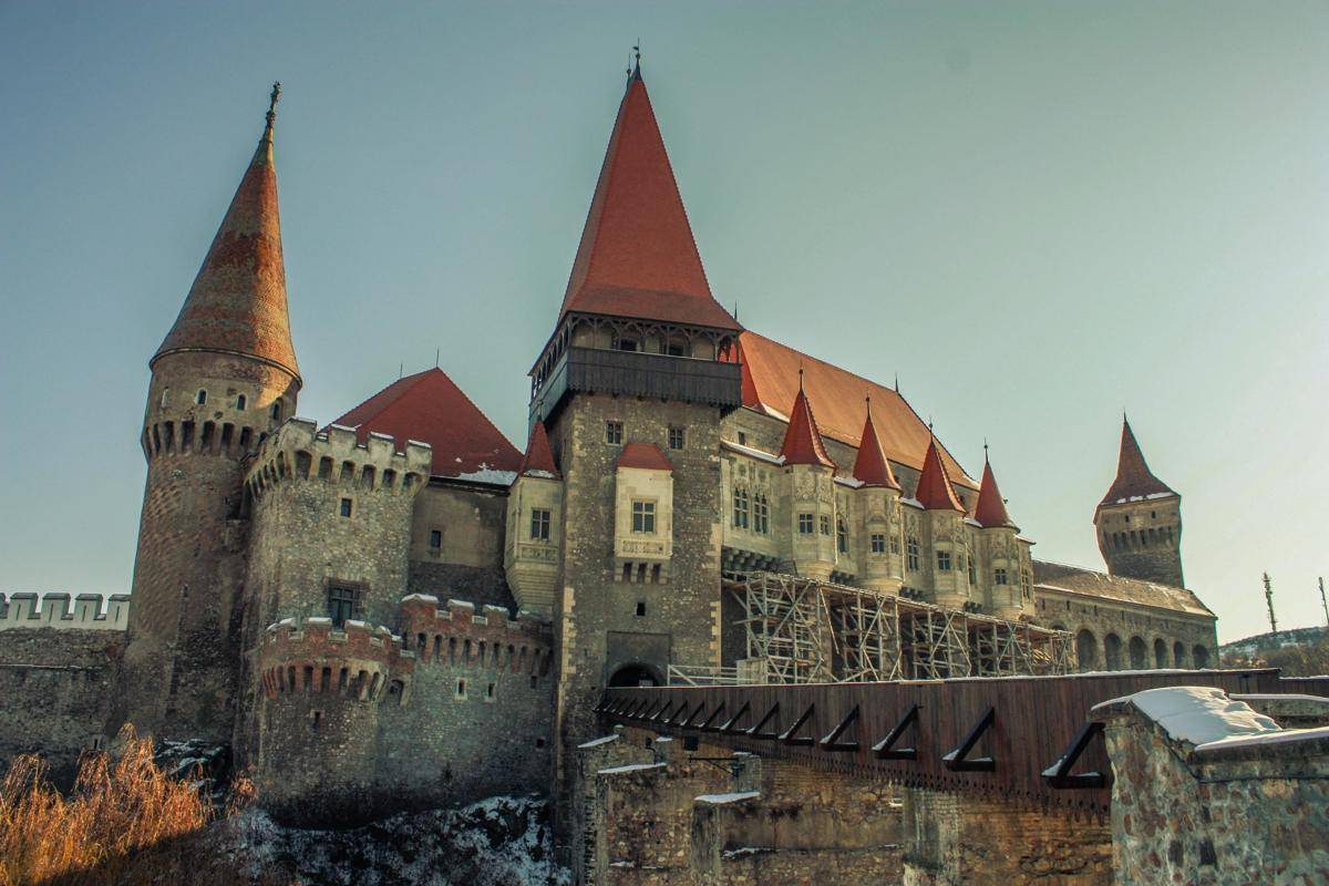 romaniatourstore.com
