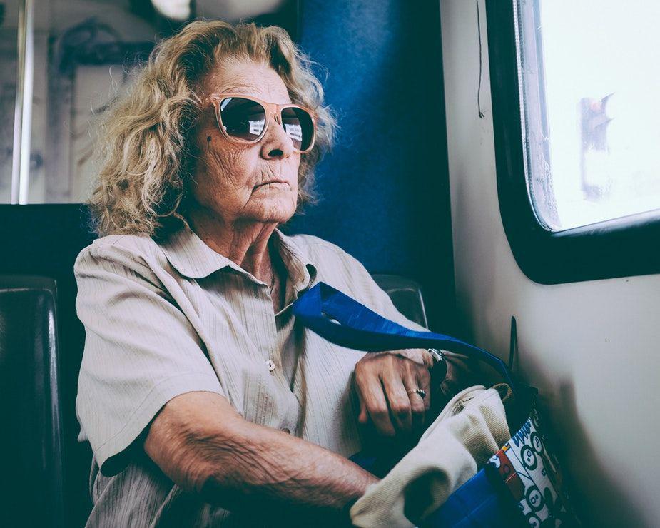 Lebih Matang dari Seusiamu, Ini 5 Tanda Kamu Memiliki 'Old Soul'